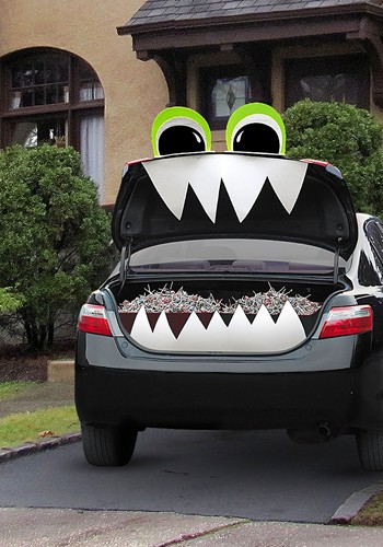 Bright Eyes Monster Trunk or Treat Decoration Kit