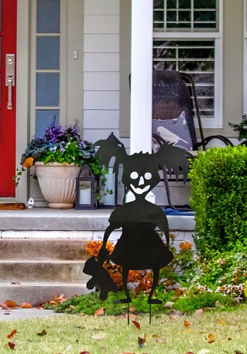 Scary Girl Holding Toy Bear Lawn Halloween Decoration