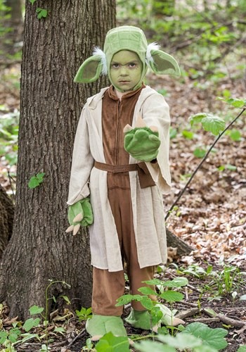 Star Wars Yoda Toddler Costume scene
