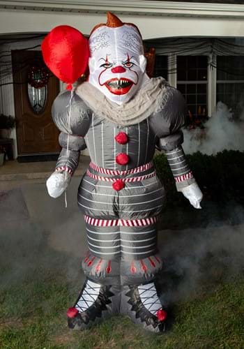 IT Pennywise Lawn Inflatable Décor-0