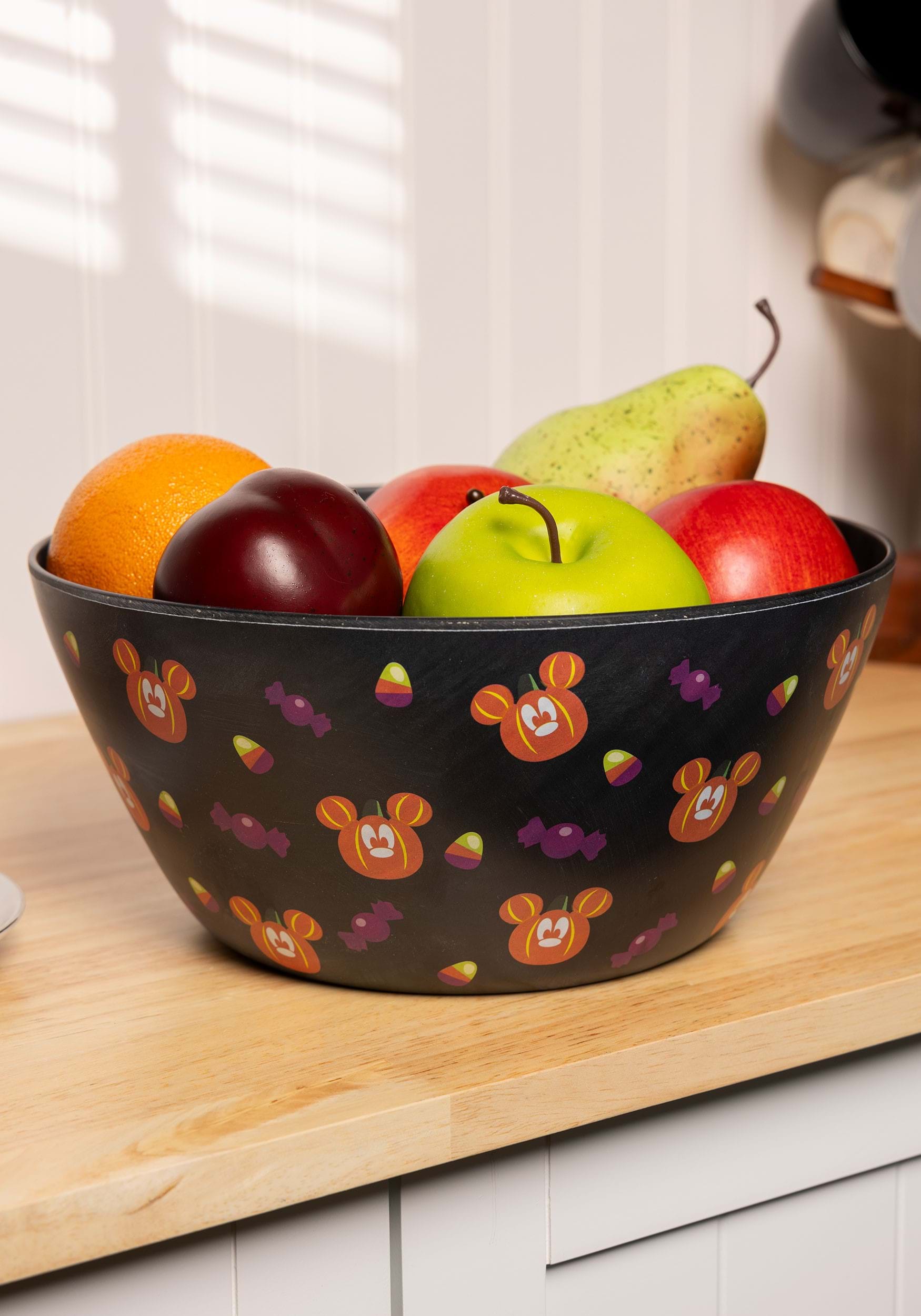 https://images.halloween.com/products/88720/1-1/dis-mickey-tossed-pumpkin-black-bamboo-salad-bowl.jpg