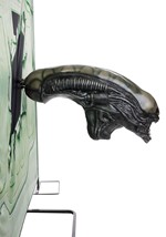 3FT Actormatronic Alien Xenomorph Decoration Alt 3
