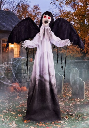 Animatronic Saravel the Shrieking Specter Decoration